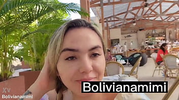 Preview 1 of 9erkek Bir Kz - Buenos dias Cartagena ... paseando sin calzoncito y masturbandome por el hotel  Video completo en bolivianamimi.tv