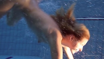 Preview 3 of Son Nanny Bbw Xxxn - Nastya decided to do erotics underwater