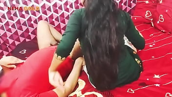 Preview 2 of Wet Cream Juicy - बड़ी बहन की चुदाई स्टेप भाई के साथ - हिंदी