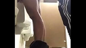 Preview 4 of Pon Videos Xx - Fodendo no banheiro