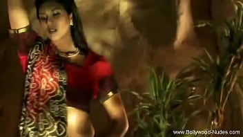 Preview 3 of Nudity Amateur For Public - Pure Seduction From India  Making Feel Good By Dancing