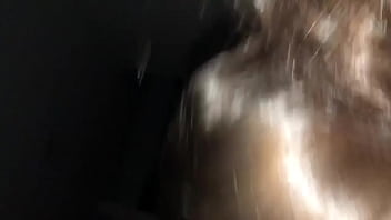 Preview 1 of Bloun Pussy - Esposa loira engolindo o pau inteiro no boquete - Parte 1