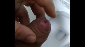 Preview 1 of Sexihdvideo - Pau babando - gordinho pau pequeno