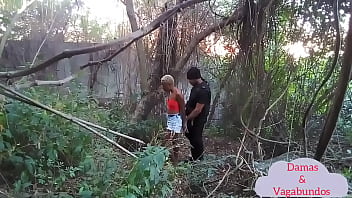 Preview 1 of Travestn - Caiu na net v&iacute_deo de menina desaparecida na zona oeste (Leo Ogro &amp_ Nicoli Fox)