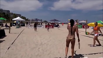 Preview 2 of Sunny Leone Ko Chodne Wala Sex - Beach tennis