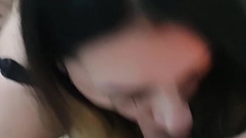 Preview 2 of Xvedio Dalodaing - Haciendo un oral bien caliente para un admirador de instagram