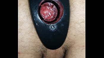 Preview 1 of Cojiendo Con Un Vagabundo - Extreme gaping with new toy