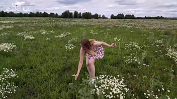 Preview 1 of Abg Kiud - Blonde Horny in Nature and Jerk Off in the Field