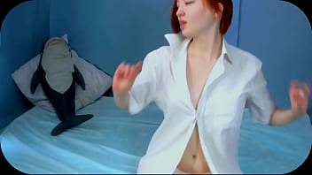 Preview 2 of Saree Heroine Ka Sexy - RoxyKitsune  dancing for u