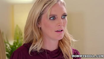 Preview 2 of Mia Anina - Riley purposely left her diary in the laundry basket,  for Mona to read