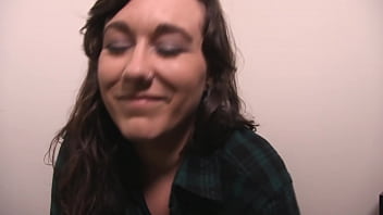 Preview 4 of Giantess Amazon Tiny Man4 - Talk Dirty To Me Sinn Sage