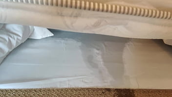 Preview 4 of Sex Video Dawlod - Hotel Pissing: Giving This Room My treatment for a Night