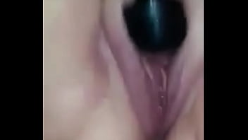 Preview 3 of Lara Hose - Girlfriend squirting everywhere