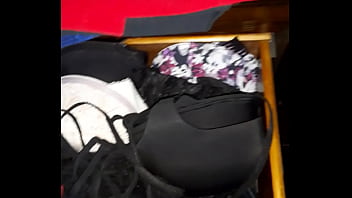 Preview 3 of Arah Hairy Anal - stepdaughter underwear drawers