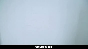 Preview 2 of Gouri Aunty Sleeping Xxx - Homemaker Stepmom Fucked By Stepson in The Kitchen