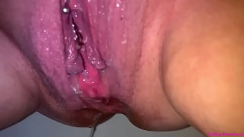 Preview 2 of 10ag Girls Xxx Sex Video - My fat pussy just got fucked- Lick up my bbw creampie