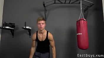 Preview 2 of Japanese Beautiful Sex - Muscle Flex - Casting 20 - Leo Jonasson