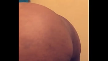 Preview 2 of Pourn Hubs - Twerking