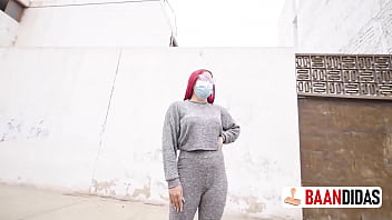 Preview 1 of Xxx Xznx - Pelirroja llama a su novio mientras se la est&aacute_n follando... Le dice que esta haciendo ejercicio pero esta recibiendo pinga en ese co&ntilde_o de BAANDIDA.