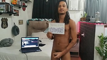 Preview 2 of Bus Bigtits - V&iacute_deo de verifica&ccedil_&atilde_o