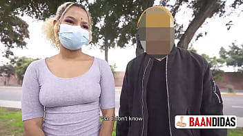 Preview 2 of Reality Babe Anal - Novia infiel es descubierta en publico por youtuber de badabun,  termina con su pareja y la follan por BAANDIDA