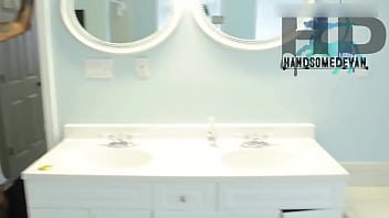 Preview 1 of Female Sxe - my step mom left the door open while she was in bubble bath part 2 (celebrity cummz &amp_ handsomedevan)