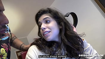 Preview 1 of Mothers And Girl - WTF (!!!) Behind her BACK! CHEATED on WIFE while SHE WORKS: Lara de Santis (Porn from Italy) - SESSO-24ORE.com