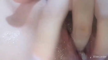 Preview 2 of Lenka Piss - Em g&aacute_i nứng lol thủ d&acirc_m chảy nước