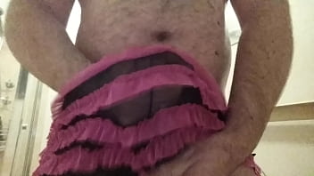 Preview 4 of Goyang Striptis - Cumming in my wifes pink and black panties