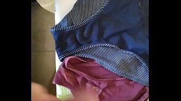 Preview 2 of Dexter Laboratory Sexo Video - Corrida en bragas de mi mujer 189 y vecina 35