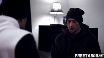 Preview 3 of Panjabe Urdu Xxx Falam - Young Athlete Zac Wild Gets Seduced By The Team Owner&rsquo_s Wife Sarah Vandella - Full Movie On FreeTaboo.Net