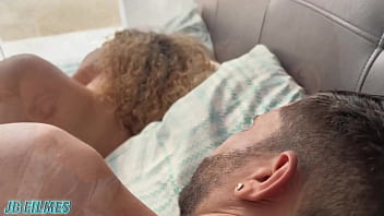 Preview 1 of Neha Kakkar Sex Videos - MARIDO CORNO SAI PRO TRABALHO E DEIXA SUA MULHER COM A BUCETA MOLHADA PARA O AMANTE
