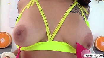 Preview 2 of Jenny Dd - NYMPHO Reyna Delacruz&#039_s raunchy ride