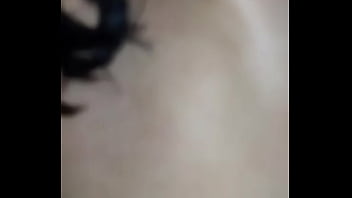 Preview 4 of Gilf European Petite - rico tr&iacute_o casero con mi novia y un desconocido