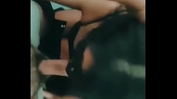 Preview 1 of Indian Guy Sex Singapore Girl - Alguien sabe que pas&oacute_ con putita infiel?