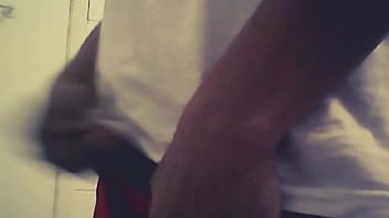 Preview 4 of Sexe C X X - Marrento de Pau pequeno e Cabe&ccedil_udo.