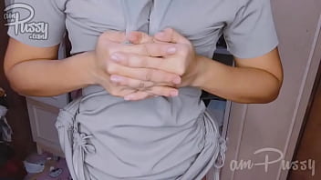 Preview 3 of Pinay Tomboy Couple - Amateur girl shakes her bubble butt