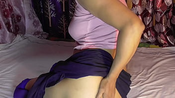 Preview 1 of Lela Star Ofic - मेरी पती नंगा कर चोदने लगा चोदते चोदते मेरी चुत से ख़ून निकल दिया ।। मुझे चोद कर कुंवारीपन की नथ उतार दिया
