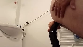 Preview 2 of Casting Beeg - Horse dildo ass 8cm