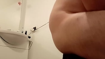 Preview 3 of Casting Beeg - Horse dildo ass 8cm