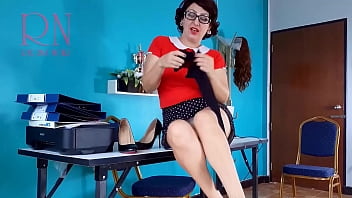 Preview 1 of Banged By Officer - Office employee without panties does not hesitate to show pussy