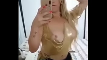 Preview 1 of Diggin Britt Tits - Renata Mello Rios