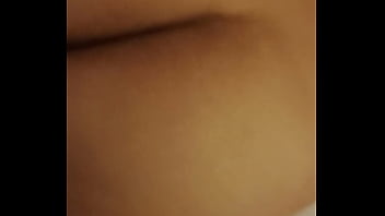 Preview 3 of Grill Cuming - Friend lets me touch her ass