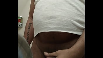 Preview 4 of Family Fuck Gathering - BUSSING A NUT