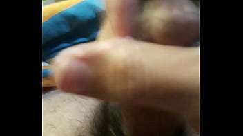 Preview 1 of New Zealand Familiy Porn - Tocando uma punheta para uma amiga