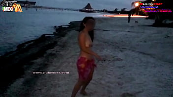 Preview 2 of Xxx Rap Sex Movi - MI PRIMER VIDEO EN UNA PLAYA CON UN EXTRA&Ntilde_O