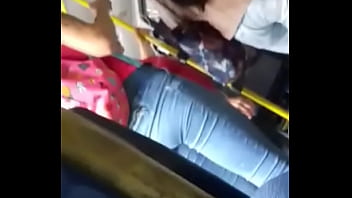 Preview 4 of 16 Yeae Old - Filmando gostosa no onibus