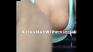 Preview 3 of Com In Phase - Kriss Hotwife - Trocando de Roupa e Experimentando as Novas Blusinhas Safadinhas Marcando Biquinho