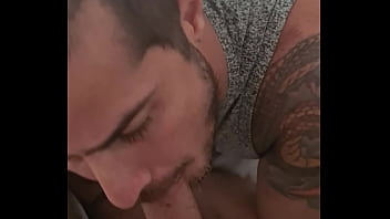 Preview 2 of Daughter Swap Father Sex - Pegando o twink no hotel