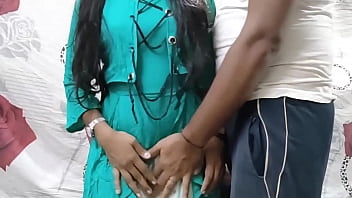 Preview 1 of Videos Sxx 18 - देवर ने अपने दोस्त को वीडियो कॉल करके अपने बीबी को उसके सामने ठोका